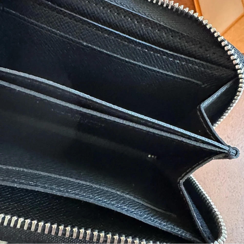 Louis Vuitton Zippy Coin Purse pouch Vertical Taiga Leather M30511 Box, dustbag - Picture 6 of 16